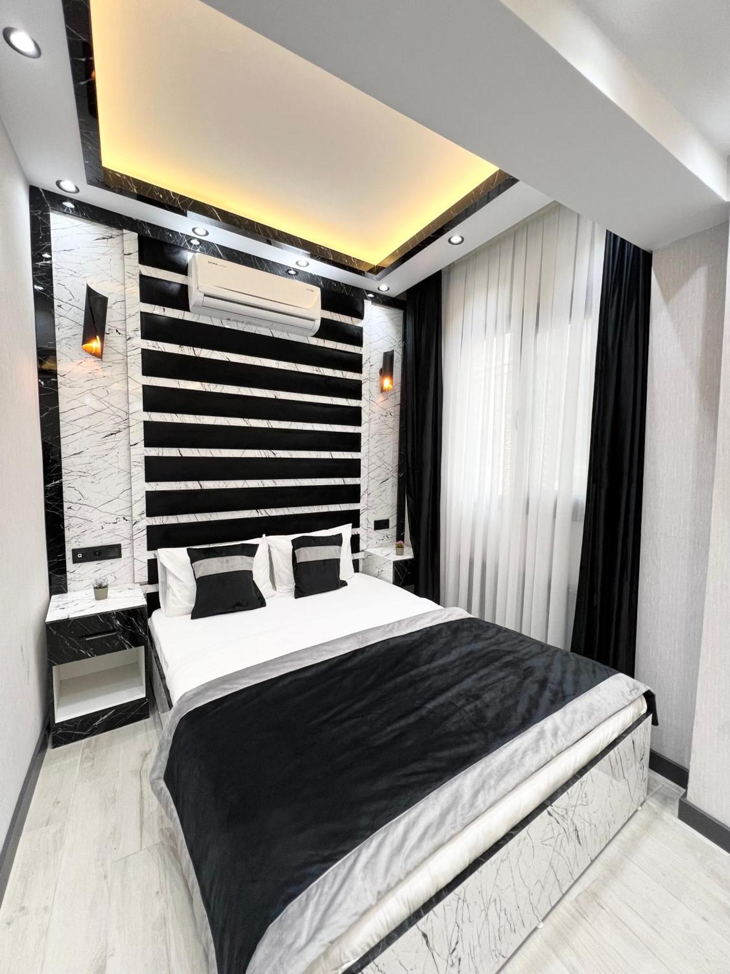 Taksim Larissa Hotel Suites Стамбул Экстерьер фото