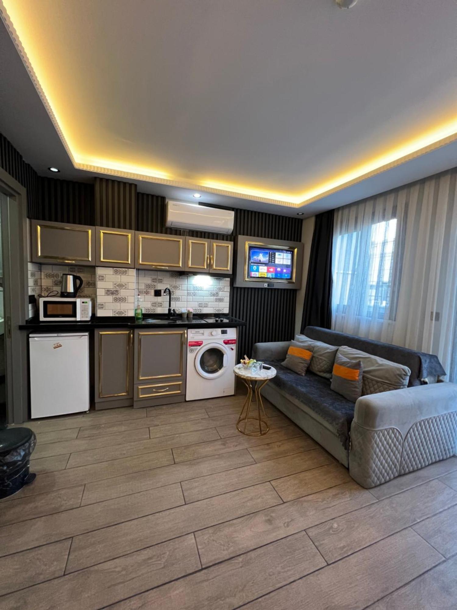 Taksim Larissa Hotel Suites Стамбул Экстерьер фото