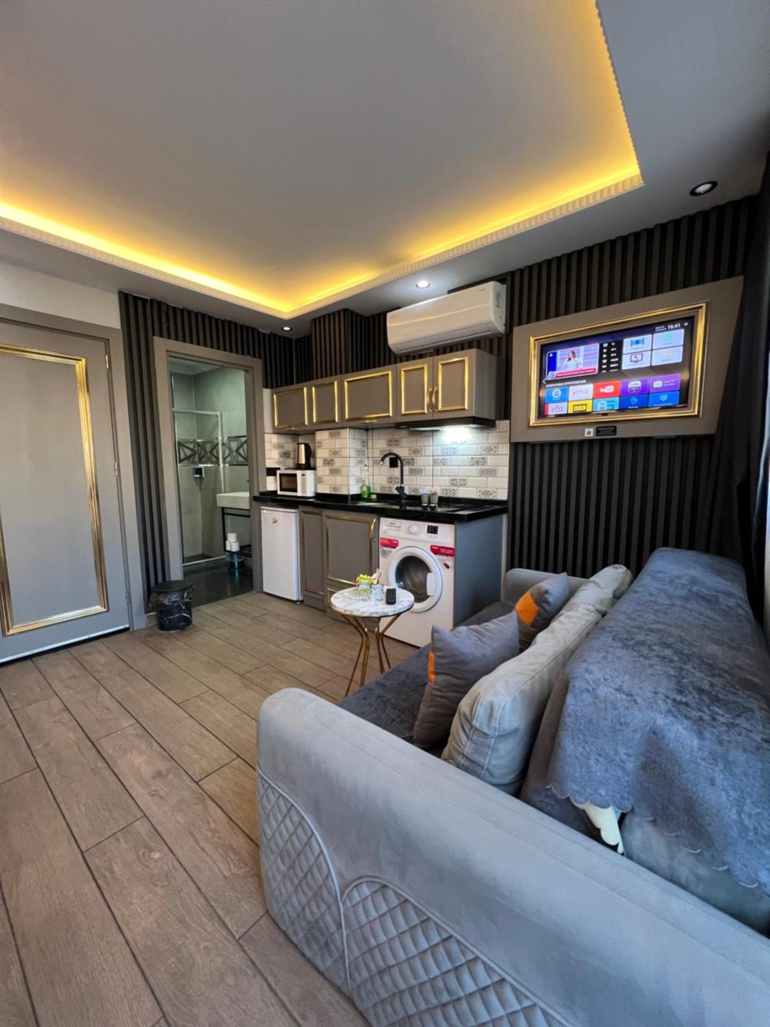 Taksim Larissa Hotel Suites Стамбул Экстерьер фото