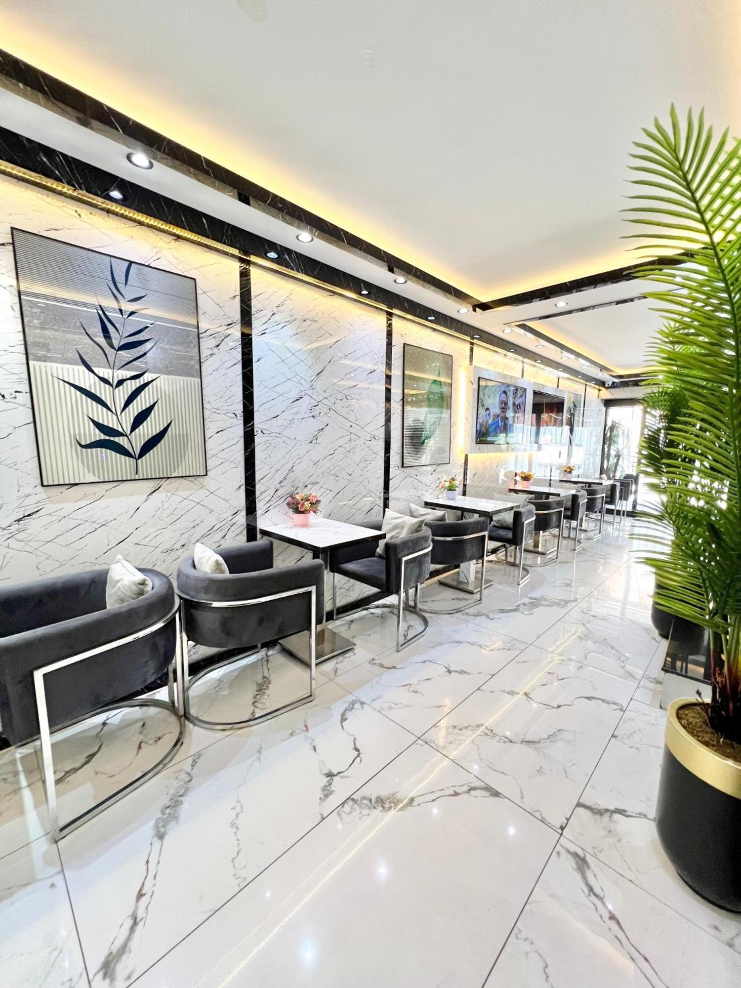 Taksim Larissa Hotel Suites Стамбул Экстерьер фото